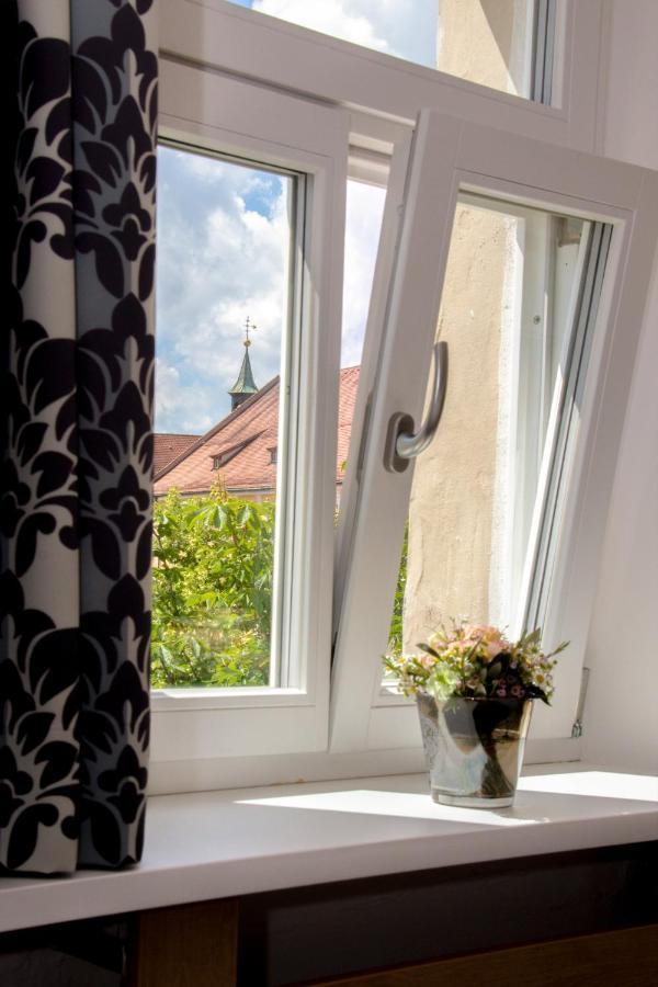 Hotelgasthof Bayerischer Hof Sulzbach-Rosenberg Bagian luar foto